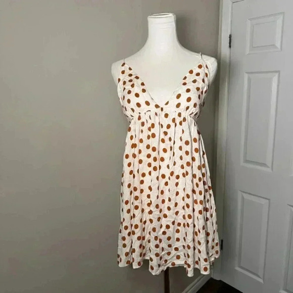 Zara Women's White Brown Fit and Flare Mini Dress Medium Polka Dot Tie Back - Picture 2 of 6